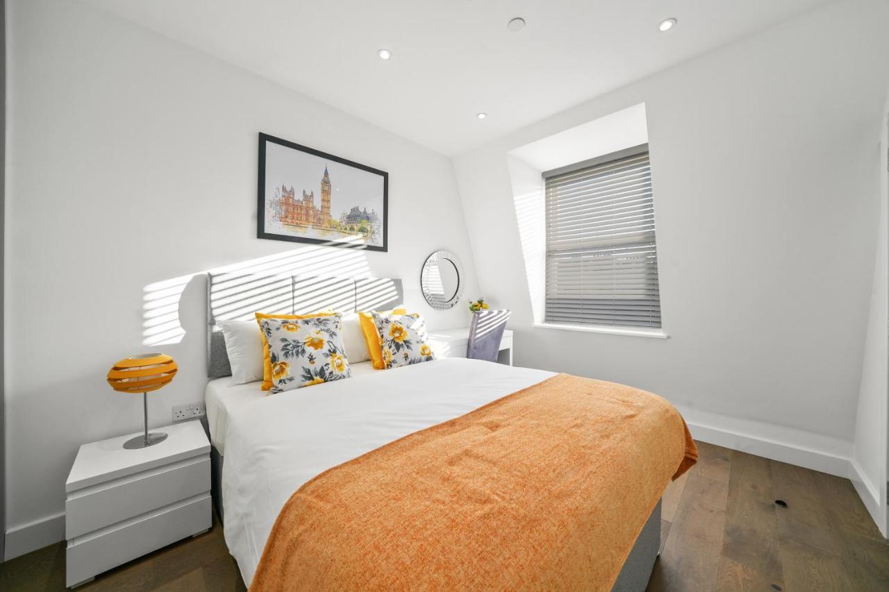 City Prime Apartments London Exterior foto A bedroom at the hotel